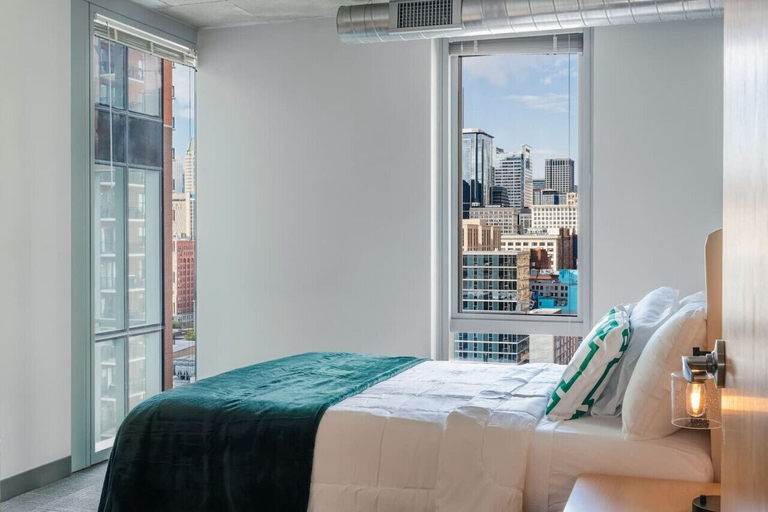 Interior 3, Chicago get Away - 2 Bedroom, Cook