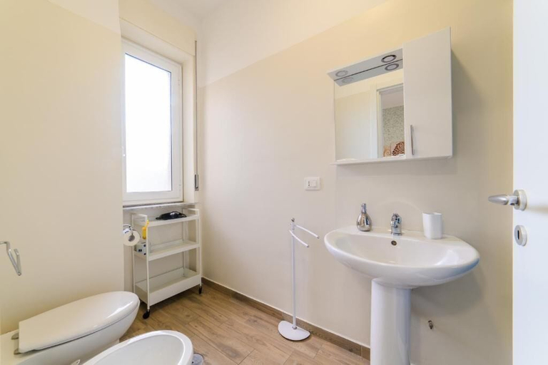 Bathroom 2, B&B IGEA Home Salerno, Salerno
