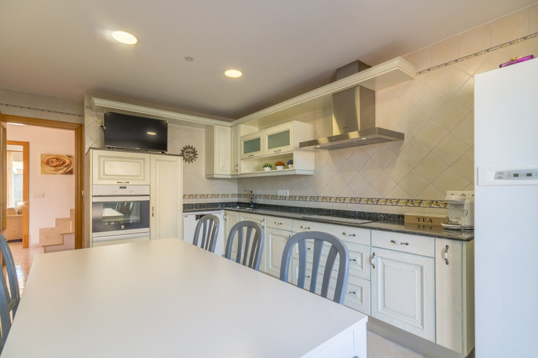 Private kitchen 2, Modern Villa With Pool, Baleares