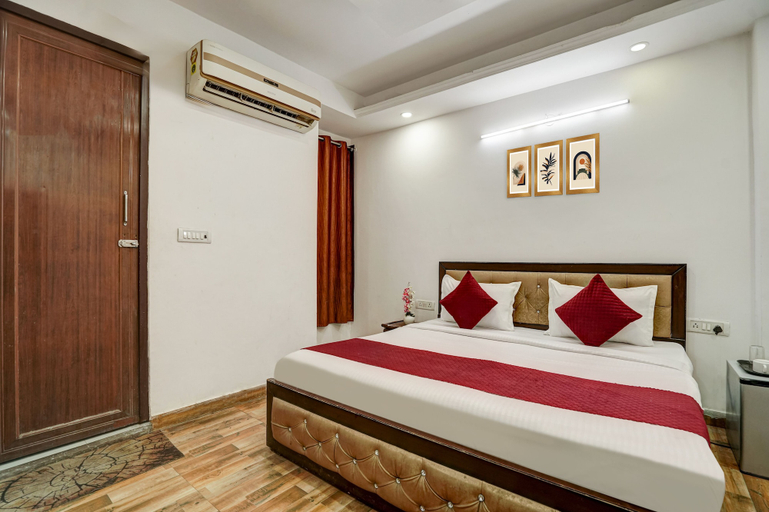 Room 3, SKY Inn by Twamev, Delhi