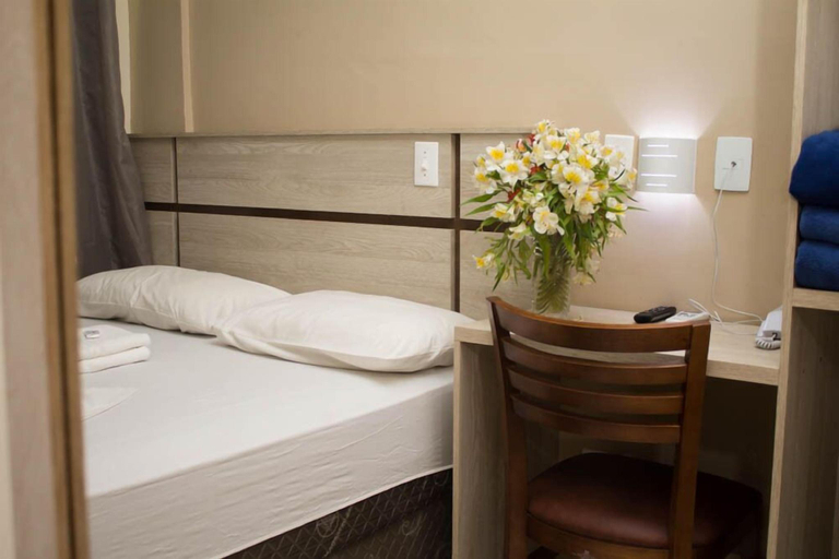 Bedroom 3, Hotel Maria da Fe, Aparecida