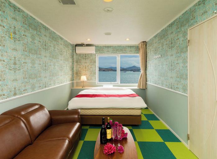 Room 3, Seagull Hotel - Adults Only, Mihara