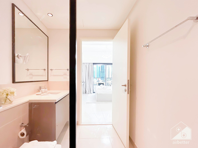 Bathroom 4, Exclusive Burj Crown 4b Balcony City Views, Dubai