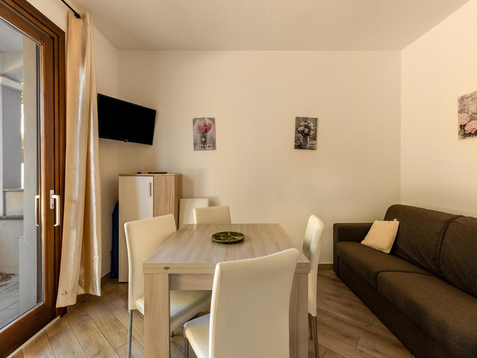 Living room 4, Air-conditioned With Garden and Private Parking, Olbia-Tempio