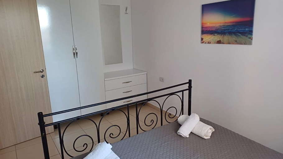Bedroom 2, Redsun Apartment, Vlorës