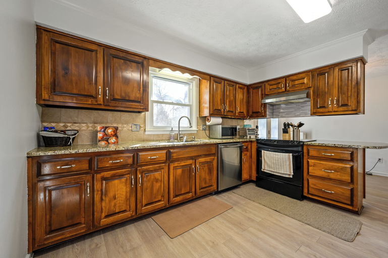 Interior 5, 1223 Settlebench Ln NW Kennesaw, Cobb