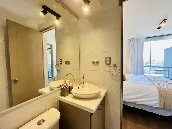 Room 4, Urbano Familiar Plaza Yungay A C Parking Pool, Santiago