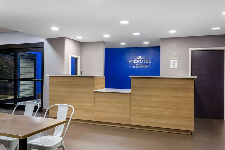 Public Area 2, Microtel Inn by Wyndham Matthews/Charlotte, Mecklenburg