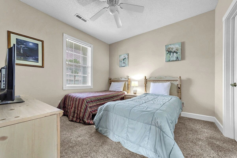 Interior 2, Magnolia Place 4665-104, Horry
