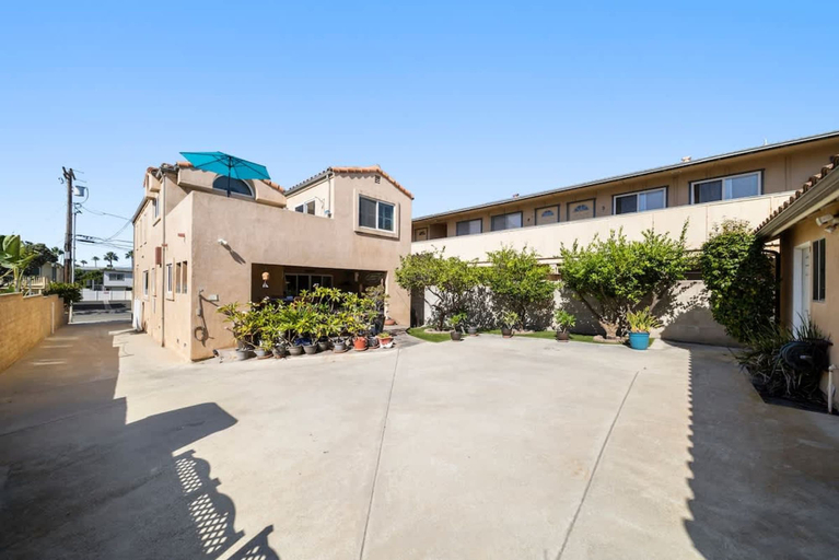 Room 4, Hot Tub Ocean Views 3 Bedroom Private Home, San Diego