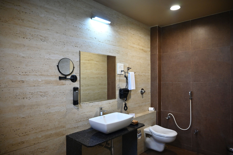 Bathroom 3, Mastiff Select Riveria Igatpuri Road, Nashik