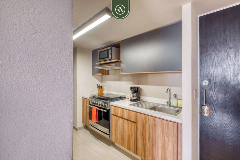 Room 2, Bright 2BR in Polanco Steps From Antara Soumaya, Mexico City