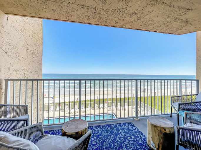 Interior 5, Oceania Beach Club 305, Volusia