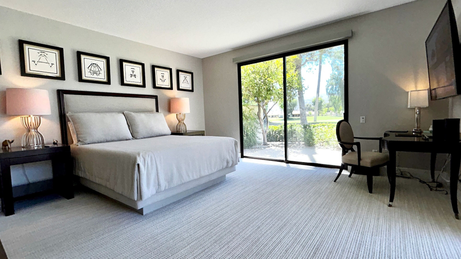 Interior 4, Luxe Living, Riverside