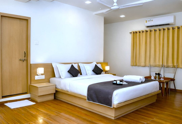Bedroom 1, Hotel The Rivera, Rajkot