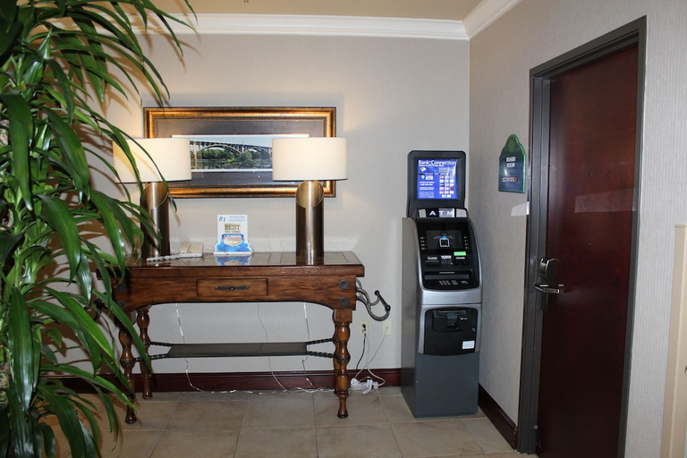 Public Area 3, LEXINGTON EXPO HOTEL by IHG, Lexington