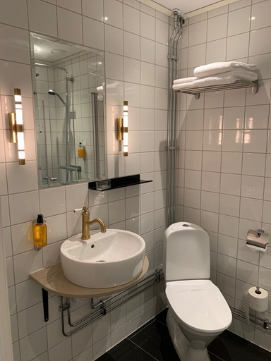 Bathroom 4, Nybro Stora Hotellet, Nybro