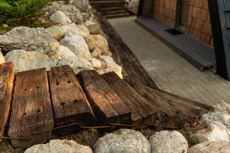 Property grounds, Hai la Munte Bran, Bran