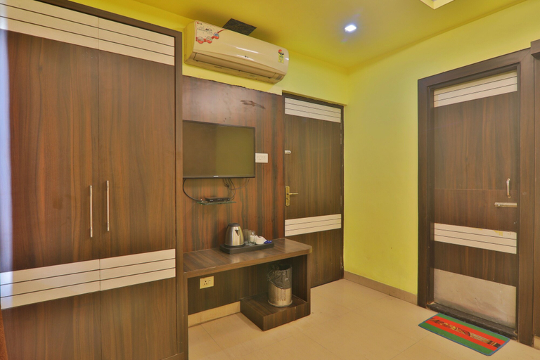 Others 4, Hotel Janki International, Varanasi