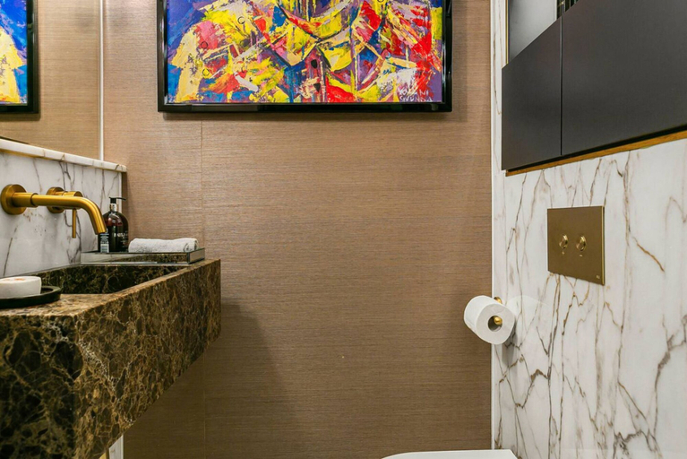 Room 5, Ultra Luxury Holland Park Home - Central AC, London