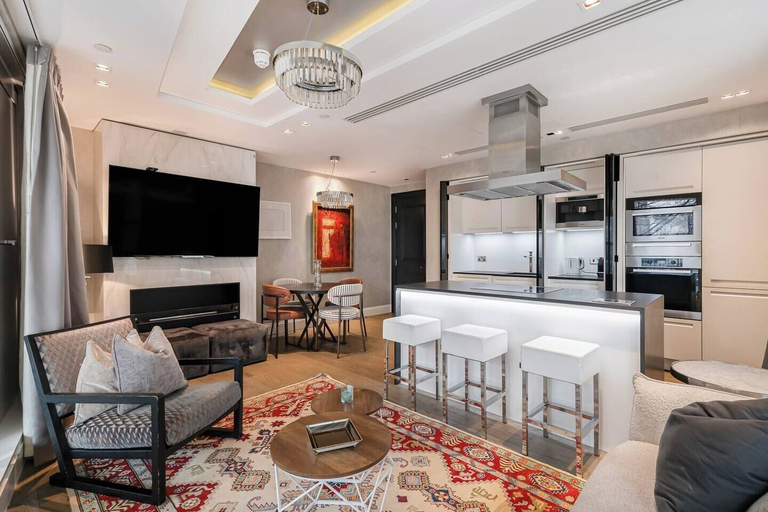 Room 5, Luxury Kensington Home - Concierge Elevator AC, London