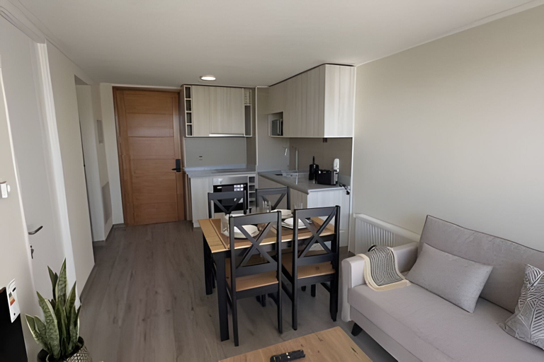 Living area 3, Oceana Suites Brisas Verdes Concepción, Concepción