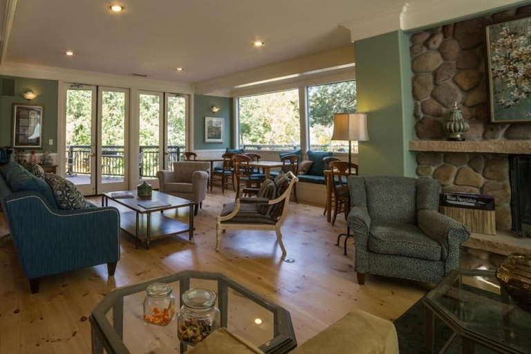 Public Area 2, The Inn Above Oak Creek, Coconino