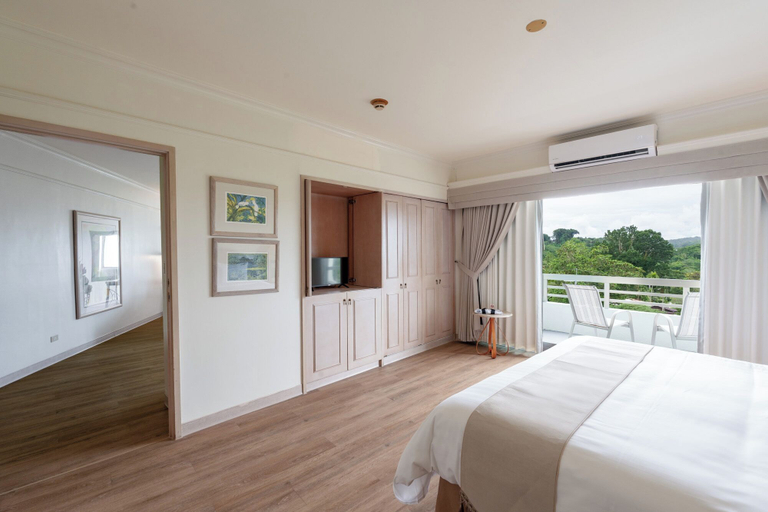 Bedroom 4, Palasia Hotel Palau