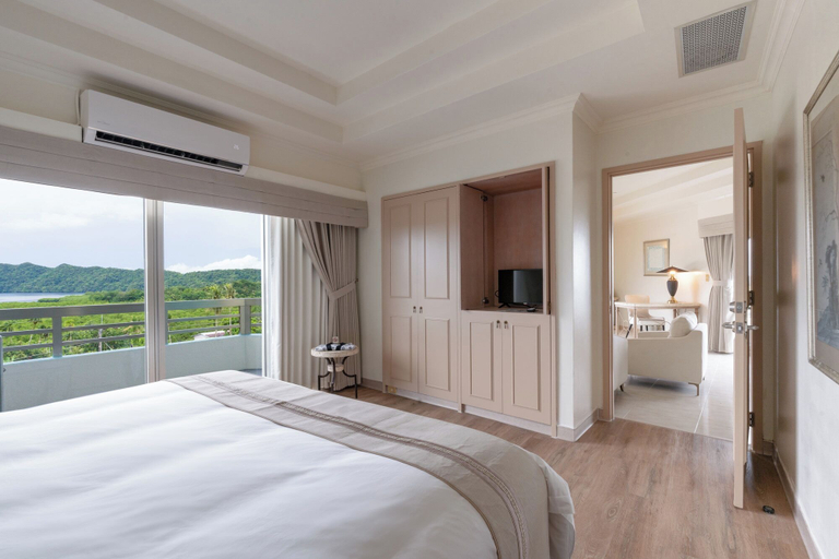 Bedroom 4, Palasia Hotel Palau