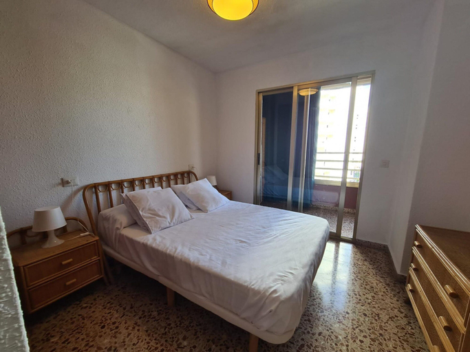 Room, Apartment Near Levante Beach, Alicante