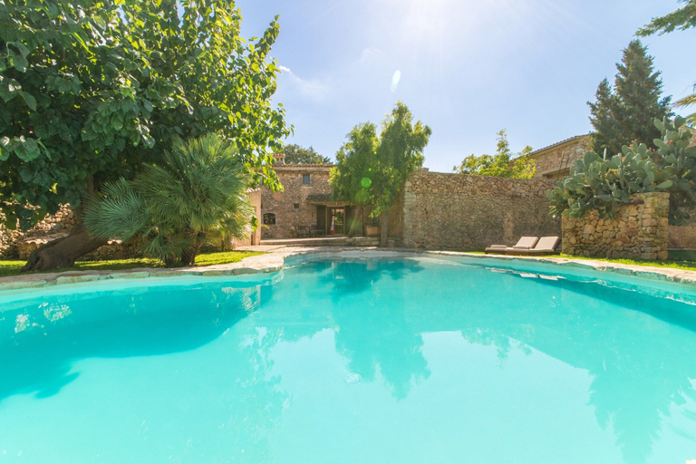 Pool 4, Es Rafal With Mountain Views, Baleares