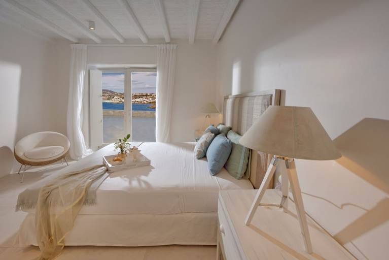 Room 5, Divine in Mykonos With 10 Bedrooms and 12 Bathrooms, South Aegean