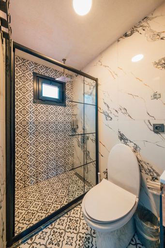 Bathroom 4, SAPANCA KIYI BUNGALOV, Izmit