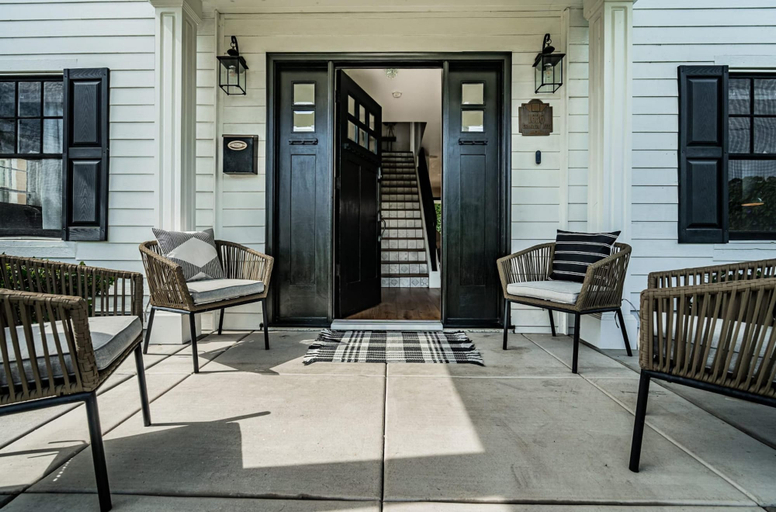 Room 4, Spacious 5 BR Near Heart of South Park, San Diego