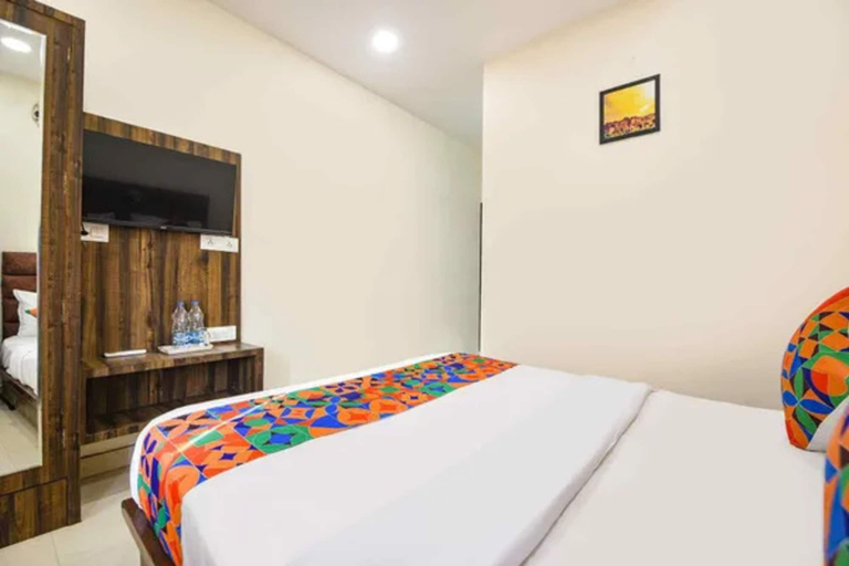 Room 5, Fabhotel Classic Comfort, Amritsar
