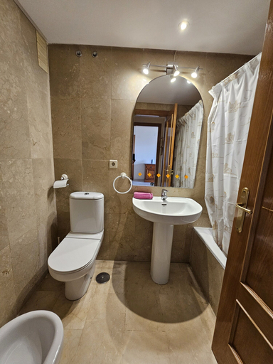 Bathroom 3, Apartment in Benidorm Near Levante Beach, Alicante