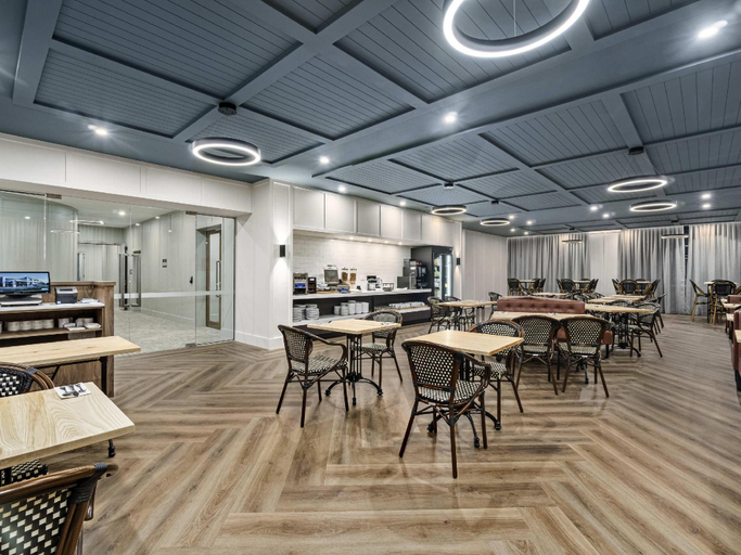 Food & Drinks 4, Mercure Pakenham, Cardinia - Pakenham