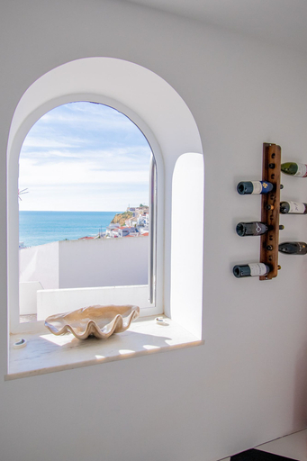 Room 4, 14 Travessa das Naus, Lagoa