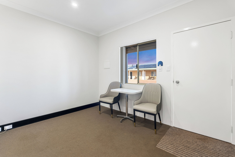 Others 3, Pinjarra Resort, Murray