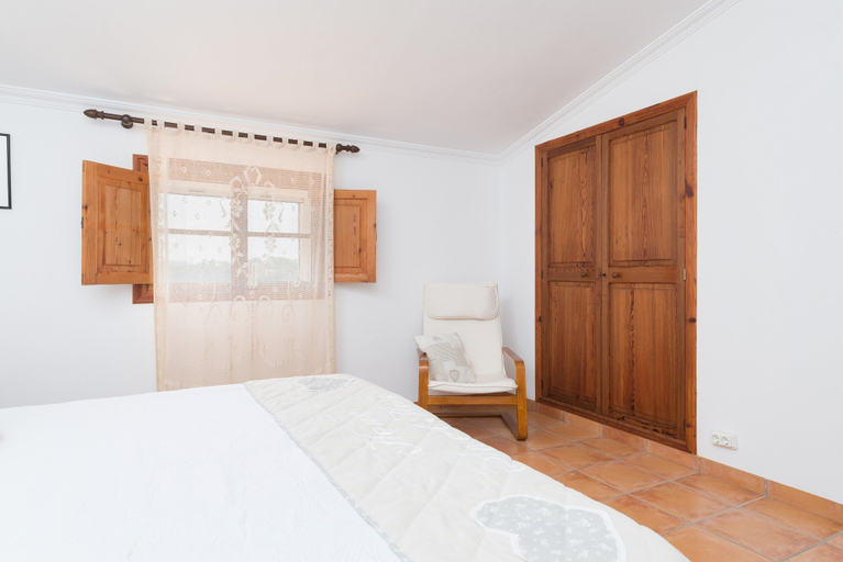 Others 2, Es Cocons - Villa With Private Pool In Sineu, Baleares