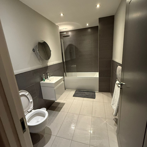 Bathroom 3, Crown Street Chic Retreat, Essex
