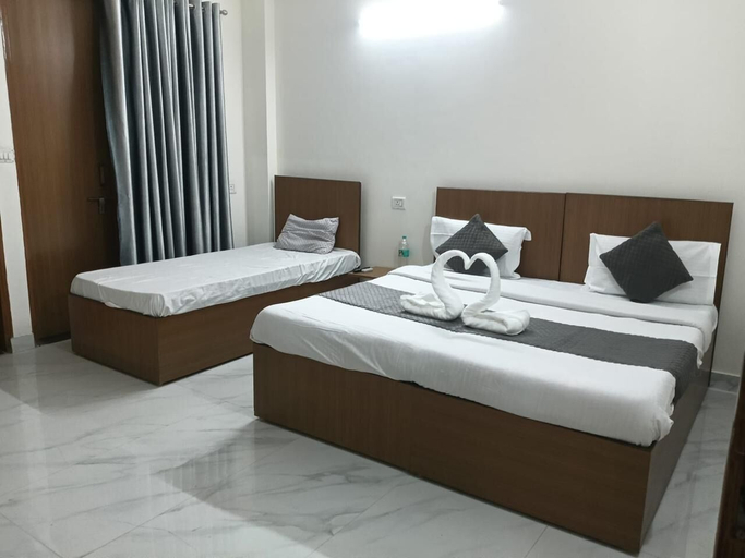 Room 3, The Divine Stay, Gurgaon