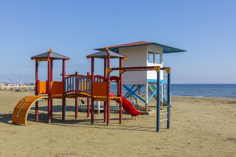 Room 4, Mackenzie Beachfront Suite, Larnaca
