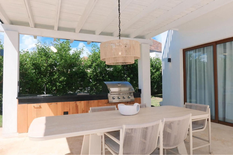 Room 5, Bungallow 3BR With Pool and Patio in Cap Cana, San Rafael del Yuma