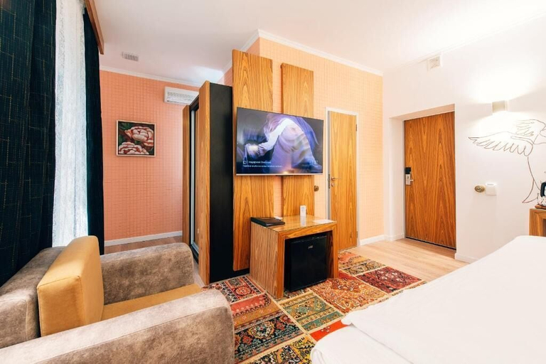 Room 2, Inn Ozz Astana, Astana City