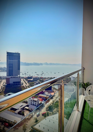 Others 4, SeaHome, Hạ Long