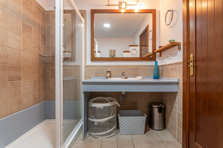 Bathroom 3, Apartment Near Golf and Beach, Huelva