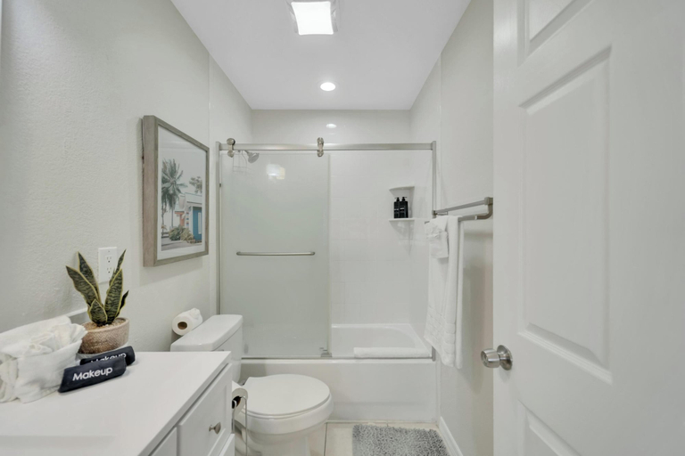 Interior 3, 1053 Apollo Beach Blvd, Unit 5, Hillsborough