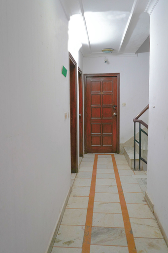 Interior 2, Roomshala Hotel Iconic Near Karol Bagh, Delhi