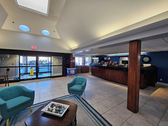Public Area, Greenfield Inn and Suites Elizabethtown, KY I65 Exit 94, Hardin